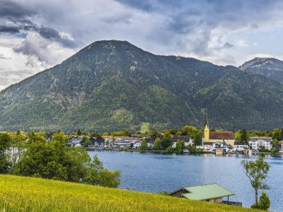Kirche in den bayerischen Alpen Puzzle Puzzle