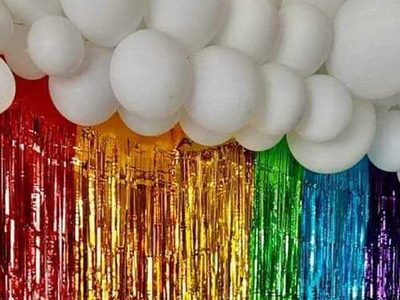 Lametta-Vorhang mit Luftballons Puzzle Puzzle