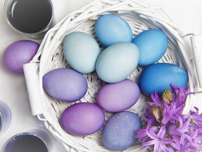 Lila-blaue Ostereier Puzzle Puzzle
