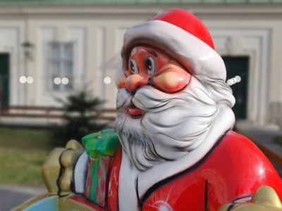 Weihnachtsmann auf dem Wiener Christkindlmarkt Puzzle, Vorschau
