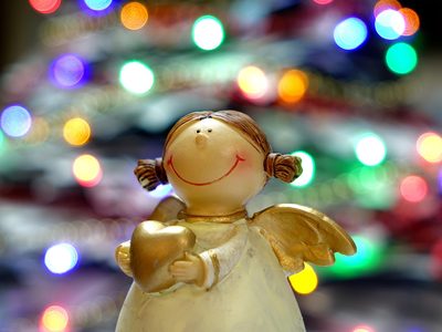 Puzzle de Puzzle de Ángel de porcelana como adorno navideño