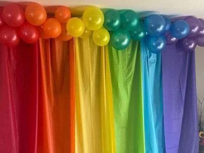 Puzzle de Cortina de flecos con colores del arcoíris, vista previa
