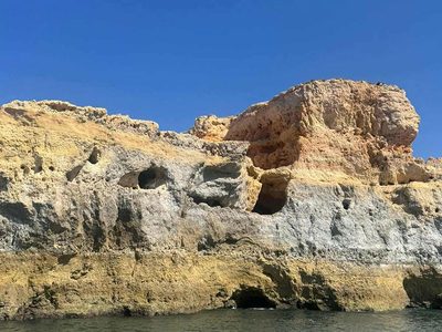 Puzzle de Cueva marina en la costa del Algarve, Portugal