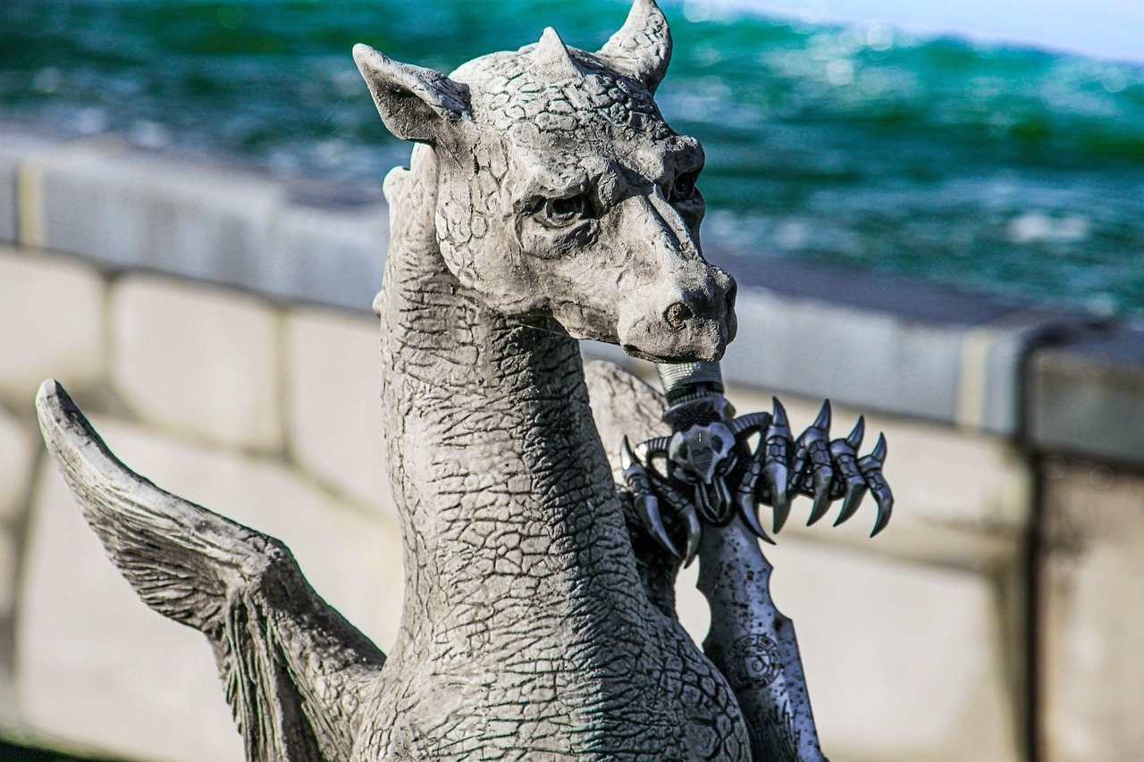 Dragon over the Castle
