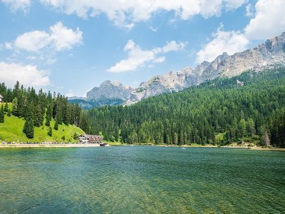 Jigsaw puzzle Jigsaw puzzle Beautiful Lake Nature and Houses