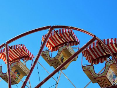 Jigsaw puzzle Carousel Fair Ferris Wheel under Blue Sky, preview