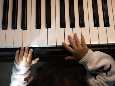 Jigsaw puzzle Jigsaw puzzle Close Up Keyboard Being Played Young Child