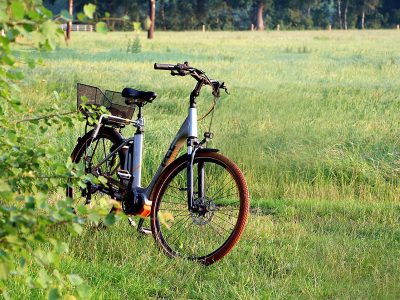 Jigsaw puzzle Jigsaw puzzle E Bike in the Nature