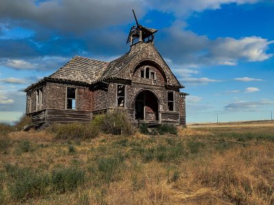 Abandoned Places jigsaw puzzle: Historic Govan School House Abandoned