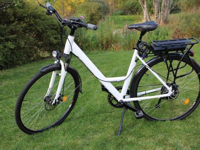 Jigsaw puzzle Jigsaw puzzle Lady Electric Bike