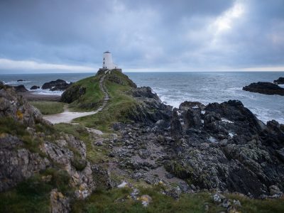 Jigsaw puzzle Lighthouse on the Cliff, preview