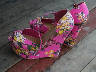 Jigsaw puzzle Multicoloured Floral Sandal, preview