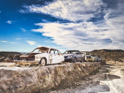 Jigsaw puzzle Jigsaw puzzle Row of Car Wrecks