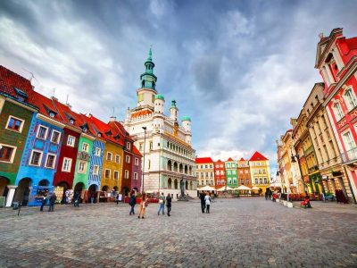 Architecture jigsaw puzzle: Town Hall Colorful Building Poland