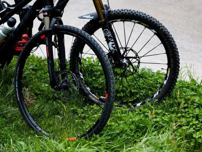 Jigsaw puzzle Jigsaw puzzle Two Mountain Bikes with Striking Design