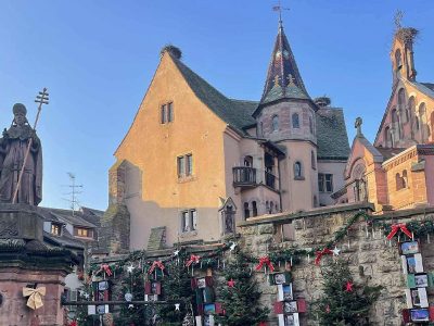 Puzzle Puzzle Place du chateau Saint Leon Francja