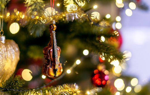 Christmas tree decoration  Online Jigsaw Puzzles