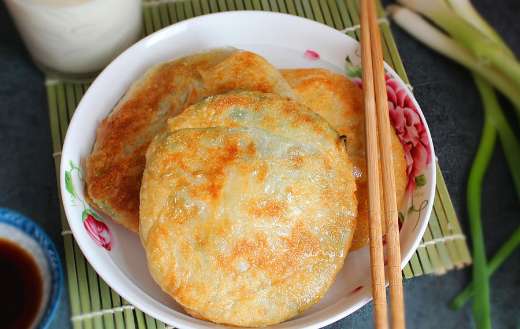 Chinese pancakes with scallions