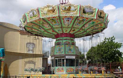 Luftikus carousel Vienna Austria