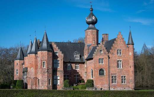 The castle of Rumbeke Belgian city