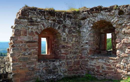 Walls ruin burg neudahn