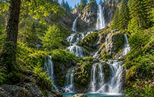 Waterfall with three consecutive tiers